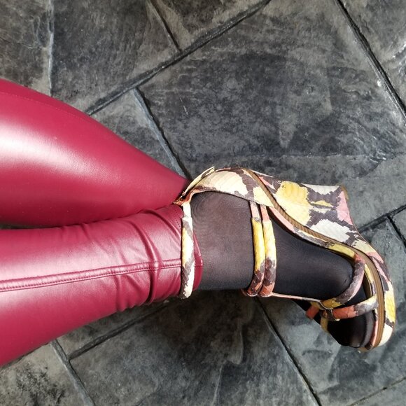 Colorful snake skin platform wedges with 6 inch heels - Picture 4 of 10